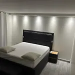 Luxueuse Et Moderne Avec Piscine !