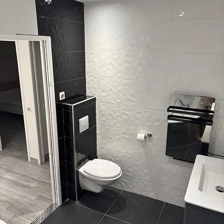 Luxueuse Et Moderne Avec Piscine ! بزييه