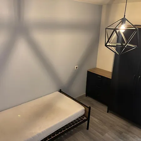 فيلة Luxueuse Et Moderne Avec Piscine !