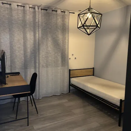 Luxueuse Et Moderne Avec Piscine !